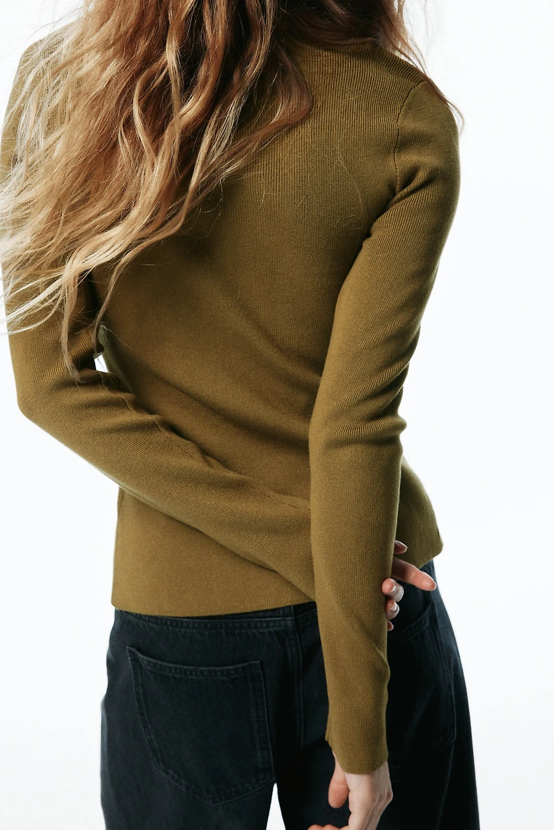 Gilet en tricot côtelé