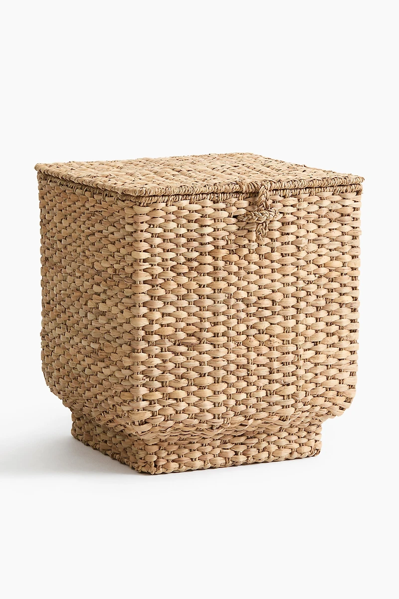 Straw Storage Basket