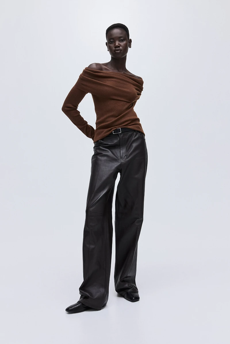 Chandail épaules nues