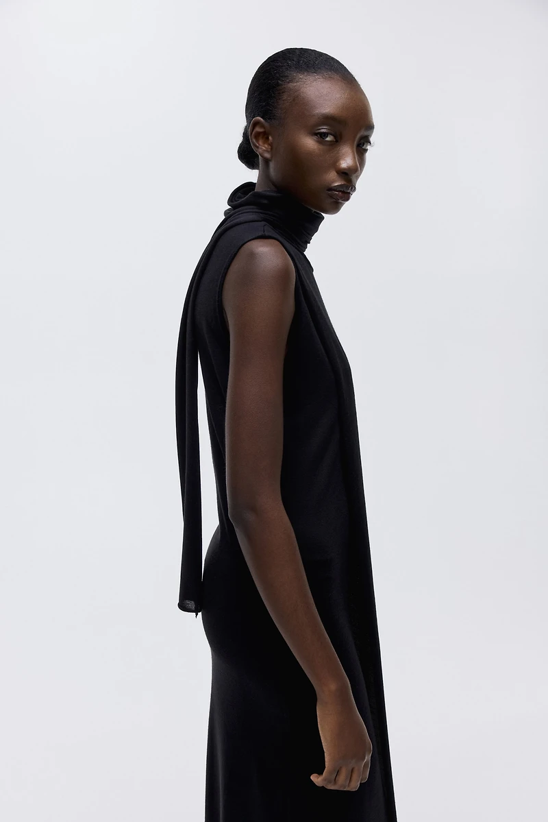 Robe avec col cravate