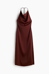 Robe dos nu en satin