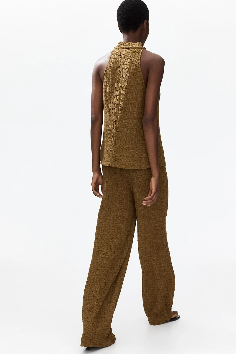 Wide-Leg Crinkled Pants