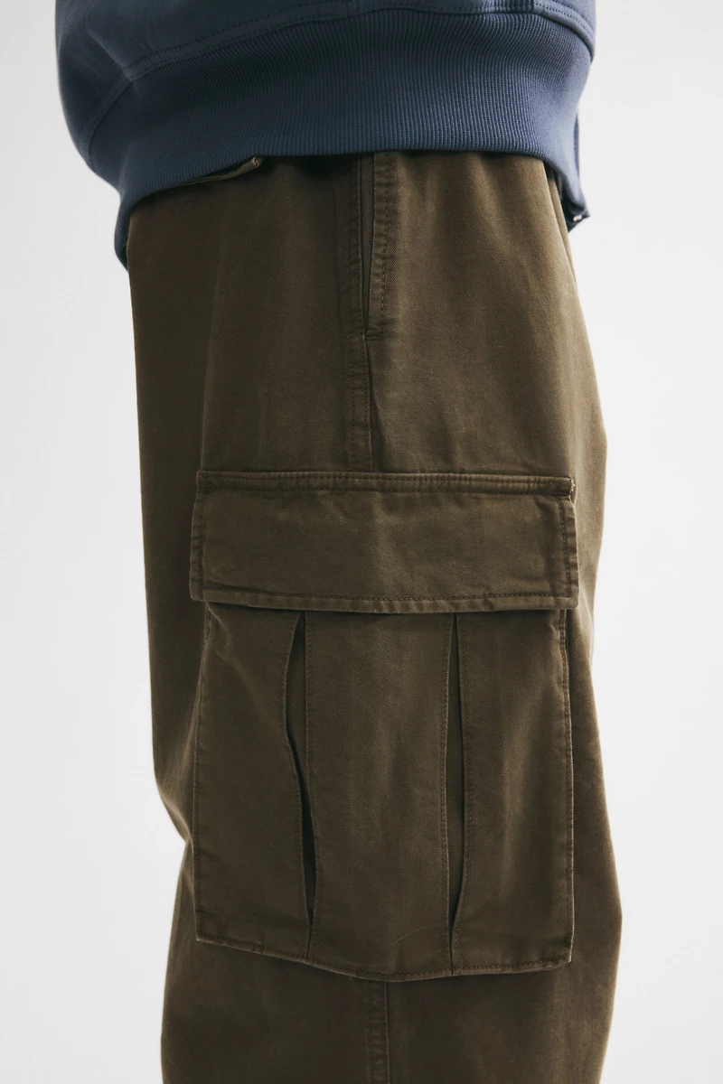 Loose-Fit Cargo Pants
