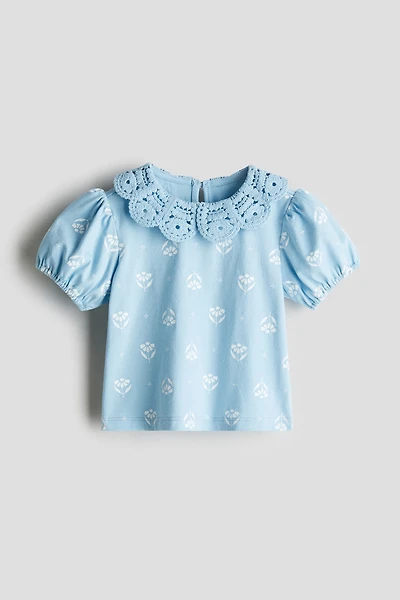 Top with Crochet-Look Collar