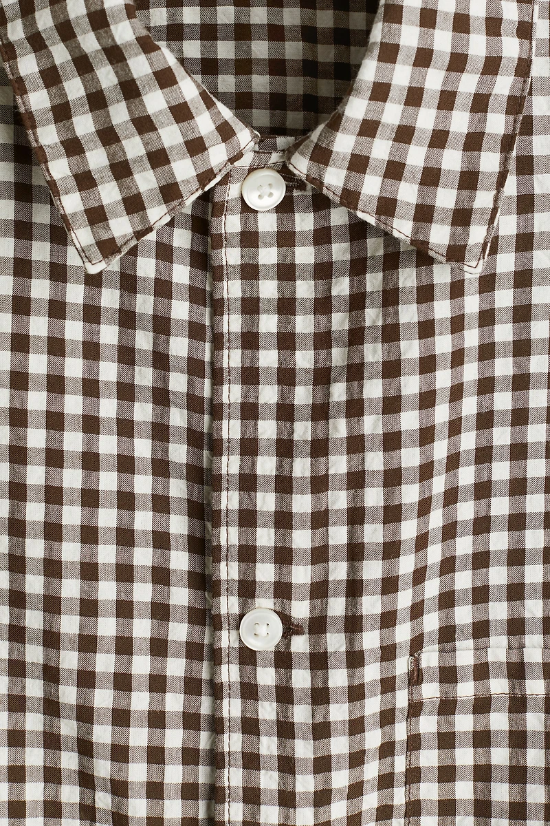 Chemise classique à manches courtes