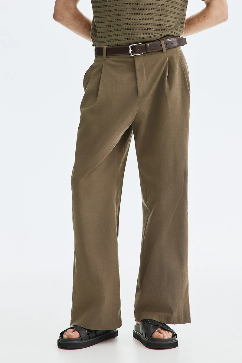 Loose-Fit Wide-Leg Pants