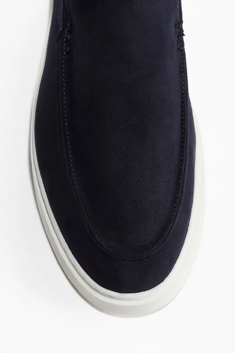 Moccasin-Seam Loafers