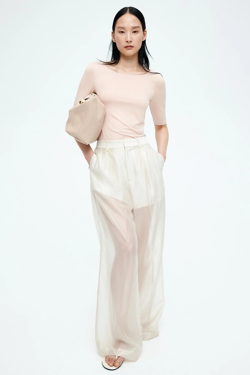 Ballerina-Neckline Top