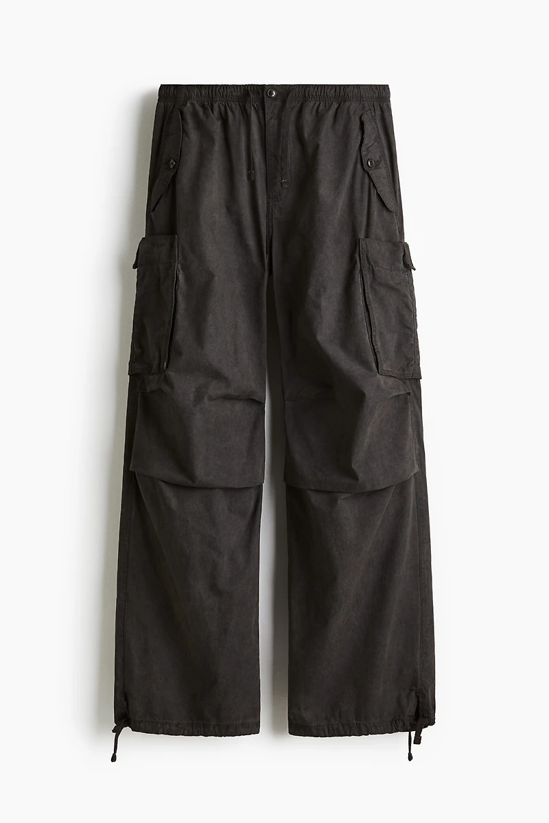 Loose-Fit Parachute Pants