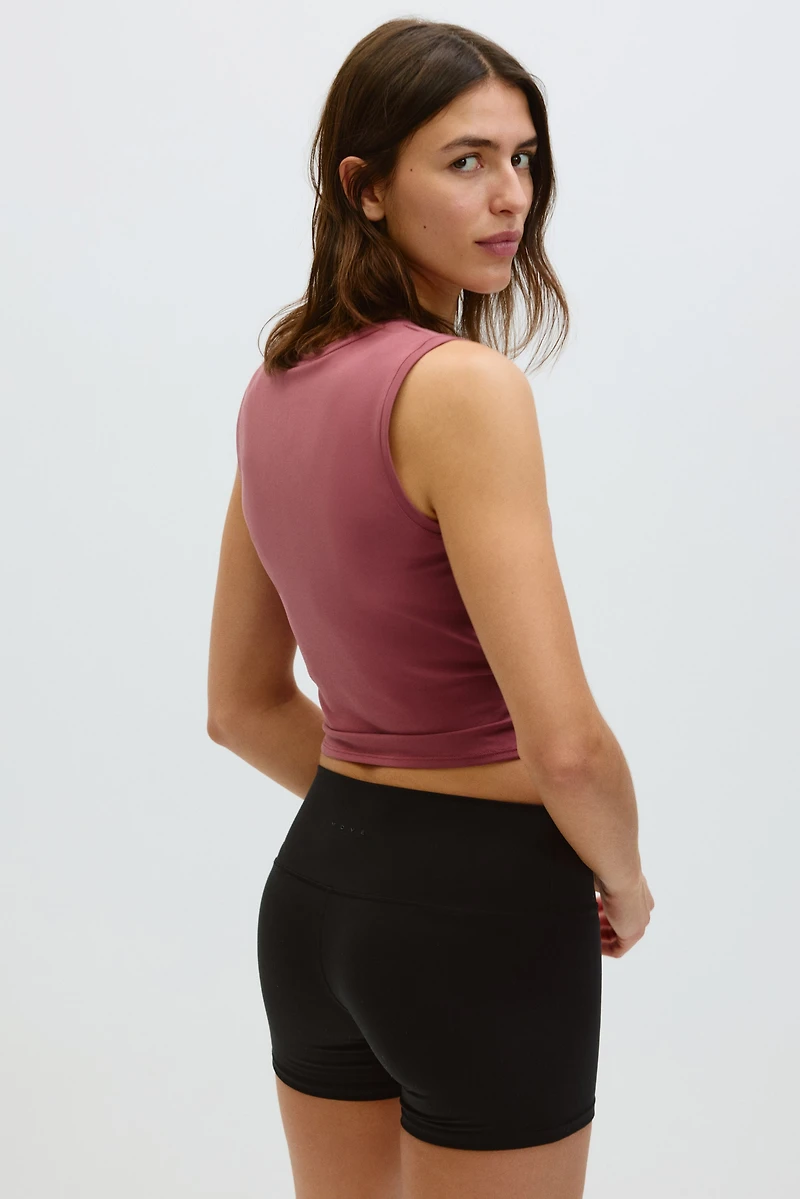 Camisole de sport près du corps à détail torsadé