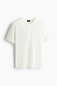 T-shirt côtelé près du corps