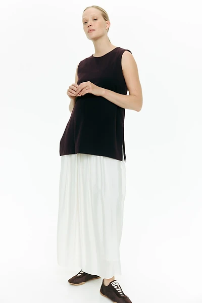 MAMA Slit-Detail Tank Top