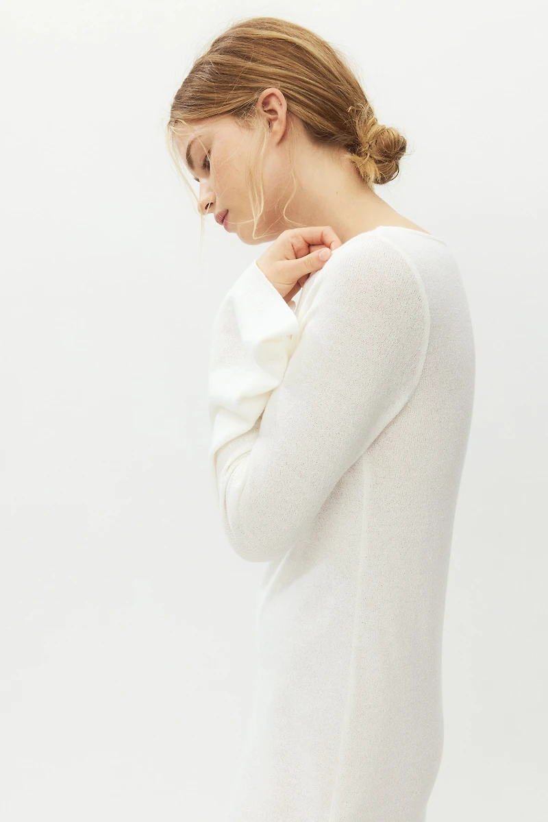 Robe à encolure bateau en fin tricot