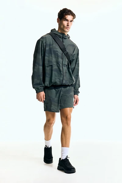 Loose-Fit Running Jacket with DryMove™