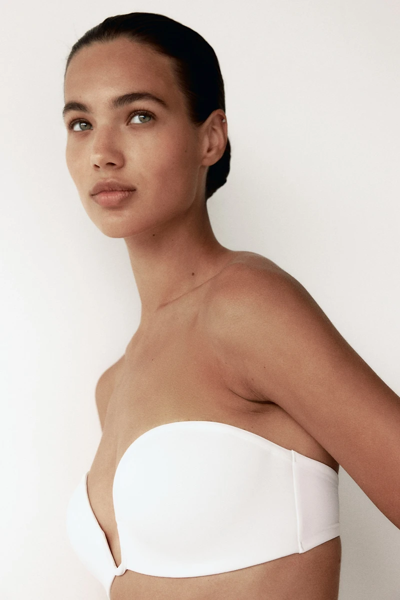 Soft-cup Push-up Balconette Bra