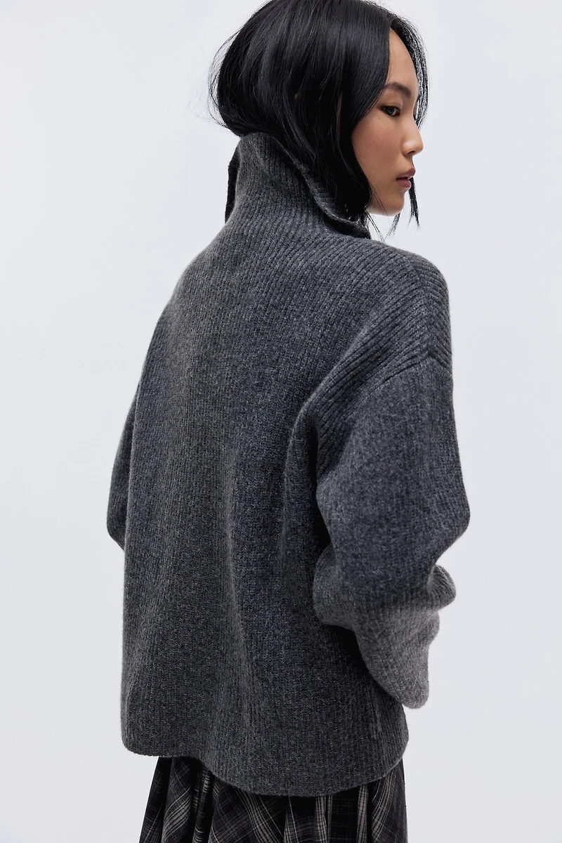Cardigan with Zipper