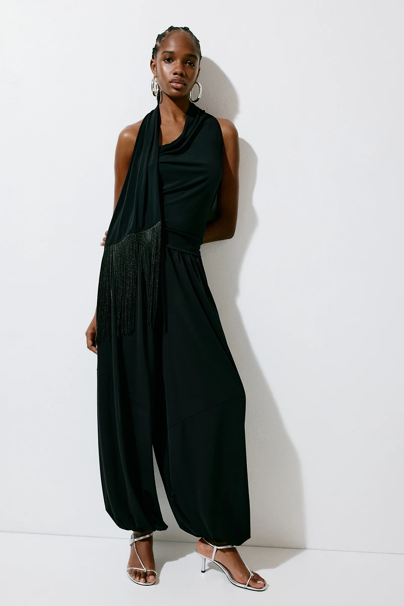 Haut asymétrique avec col écharpe