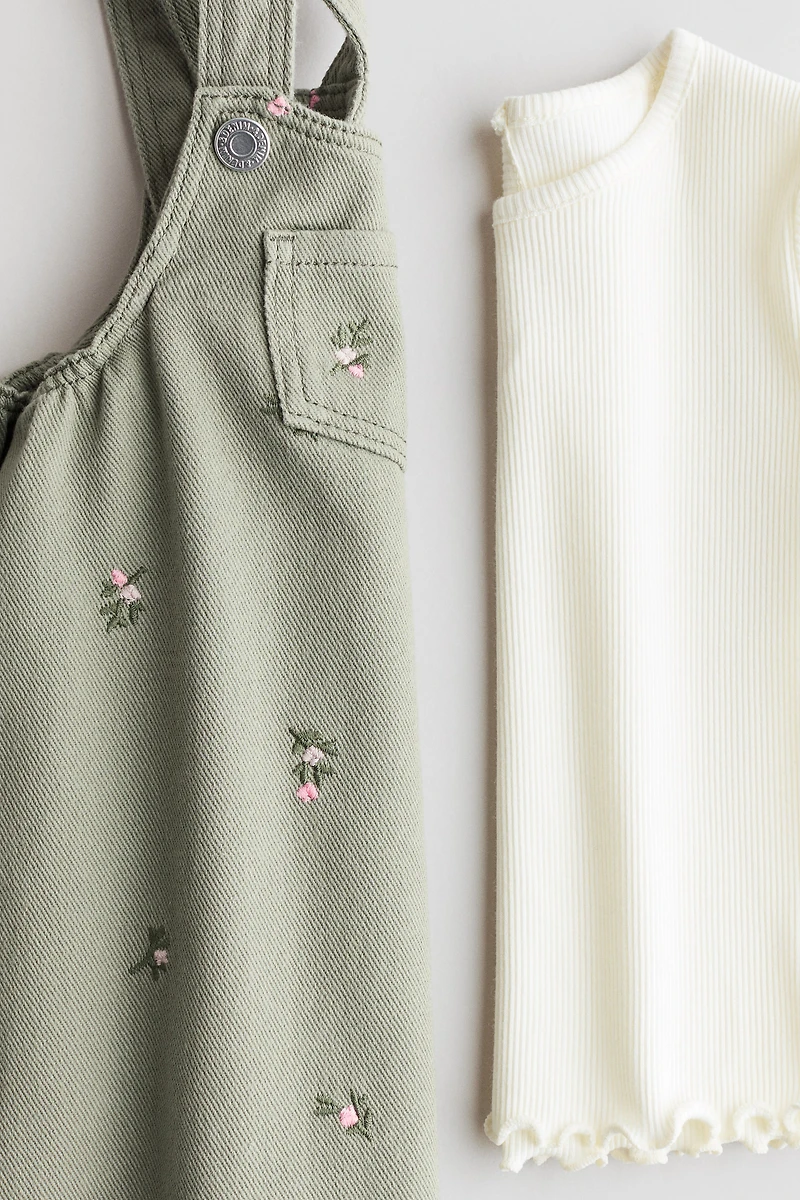 Ensemble 2 pièces robe salopette et haut