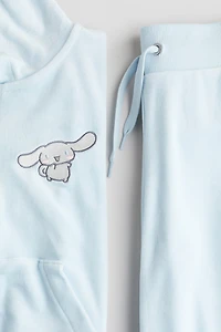 2-Piece Motif-Detail Velour Set