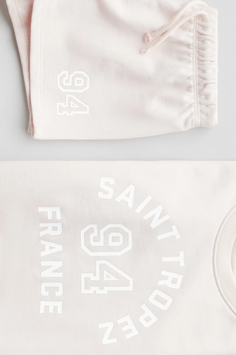 2-Piece Sweatshirt and Shorts Set