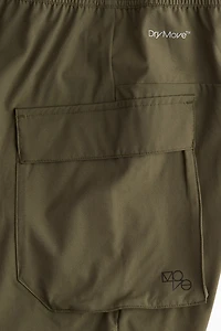 Mid-Length Cargo Sports Shorts with DryMove™