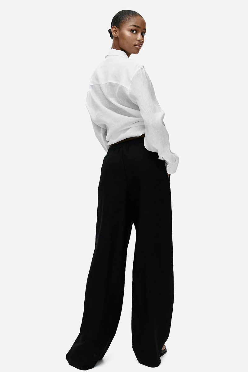Wide-Leg Pull-On Pants