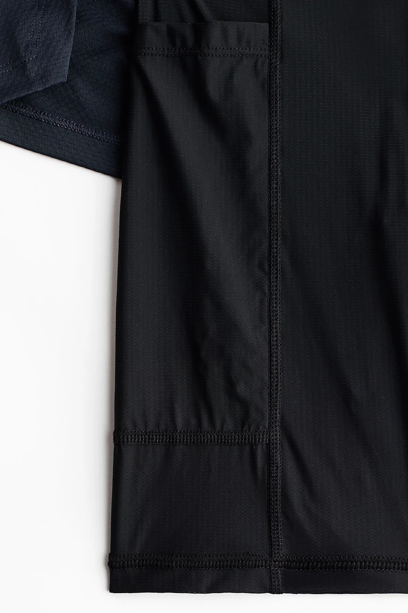 Double-Layered Sports Shorts with DryMove™
