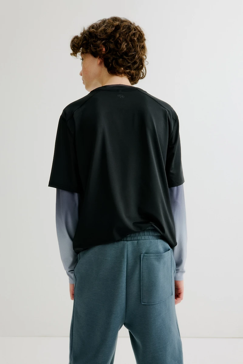 Relaxed-Fit Sports Joggers with DryMove™