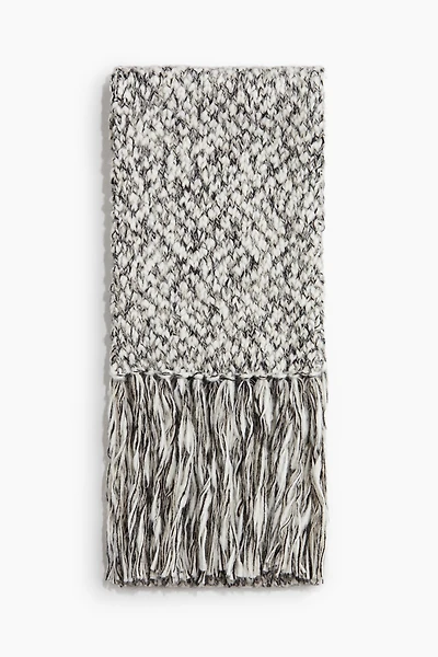 Chunky-Knit Scarf
