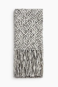 Chunky-Knit Scarf