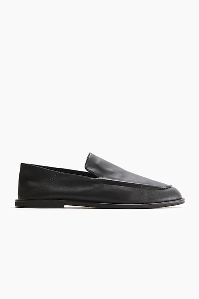 Slipper loafers