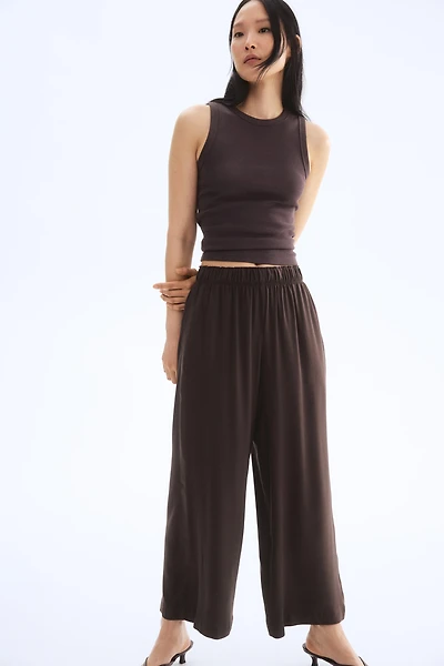 Crop Pull-on Pants
