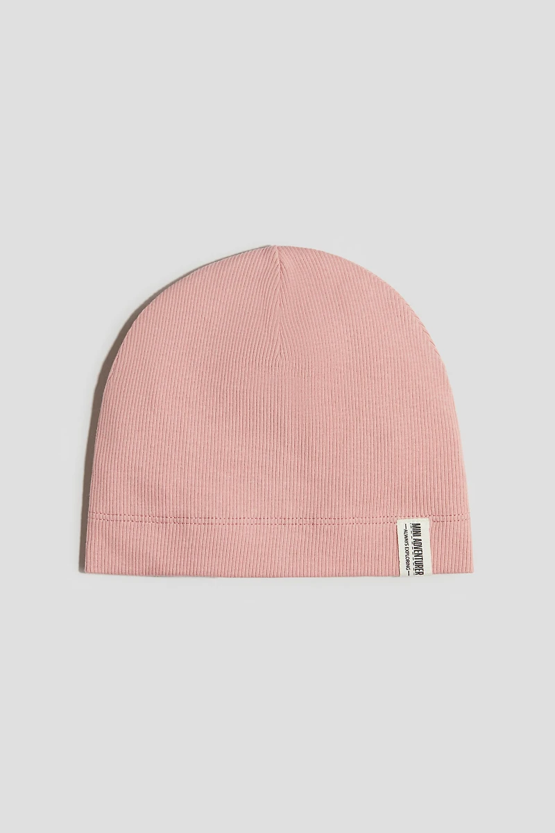 Ribbed Beanie