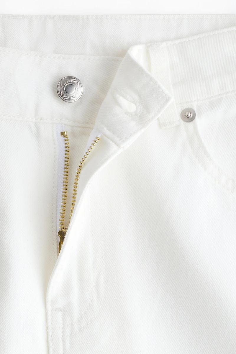 Wide-Leg Regular Waist Jeans