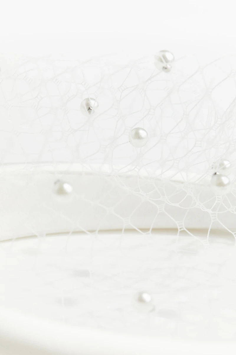 Hairband with Veil