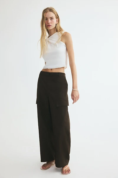 Barrel-Leg Cargo Pants