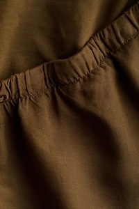 MAMA Linen-Blend Shorts