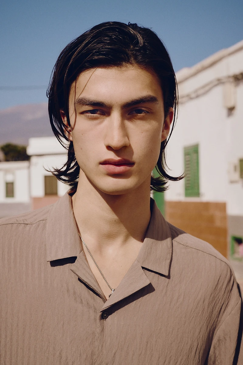 Loose-Fit Crinkled Resort Shirt