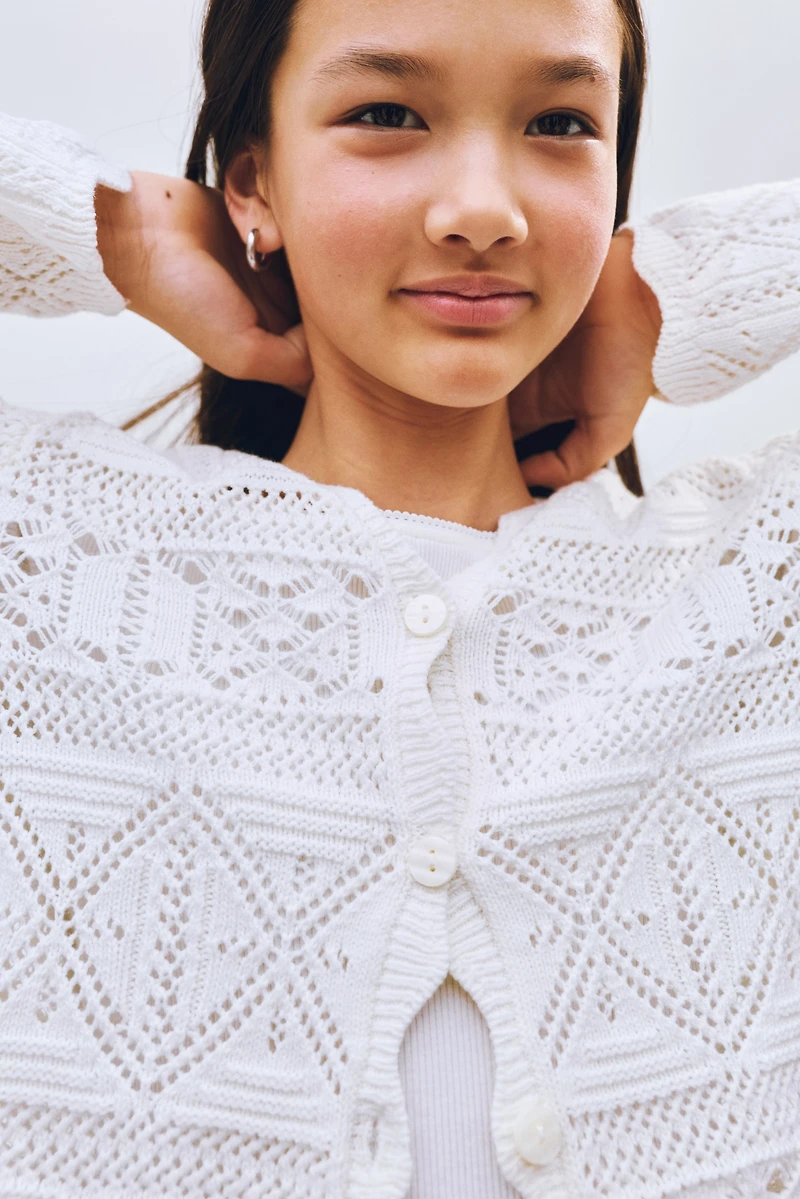 Chandail à l’aspect crochet