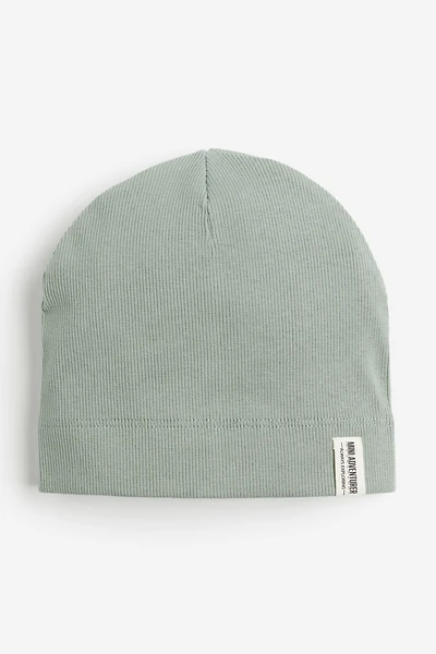 Ribbed Beanie