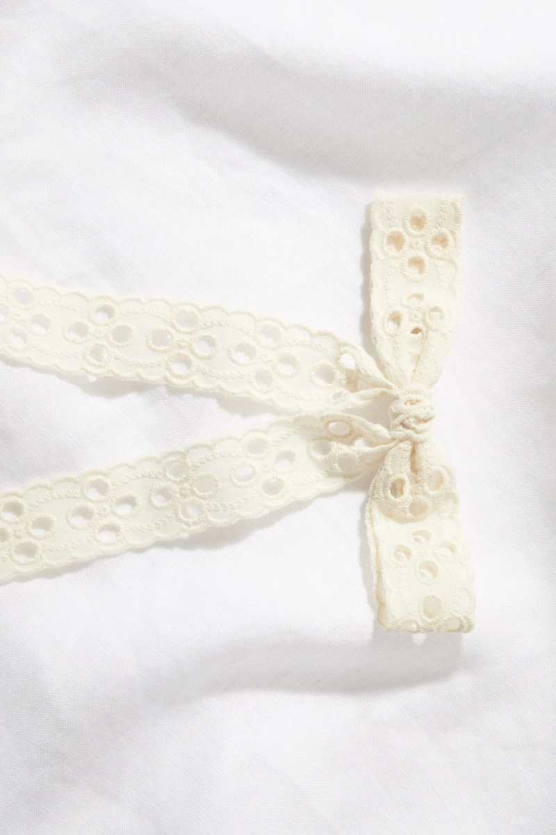 Eyelet-Embroidered Bow Hair Clip