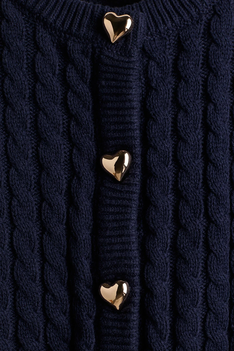 Chandail en tricot torsadé