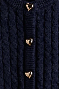 Chandail en tricot torsadé