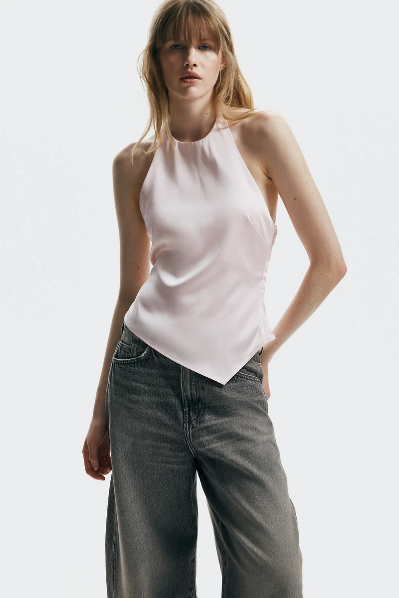 Barrel-Leg High-Waist Jeans