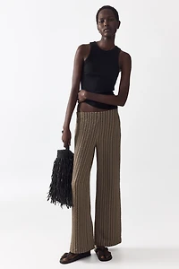 Wide-Leg Crinkled Pants