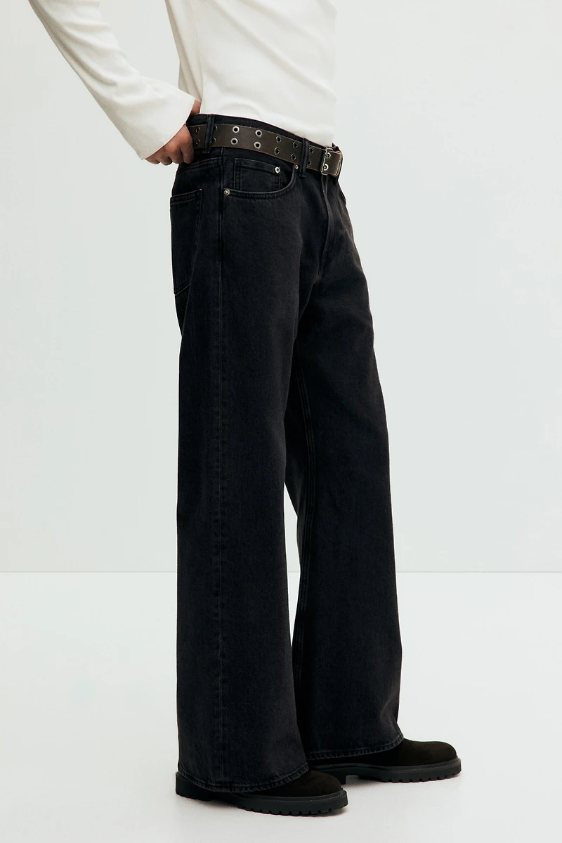 Relaxed Bootcut Jeans