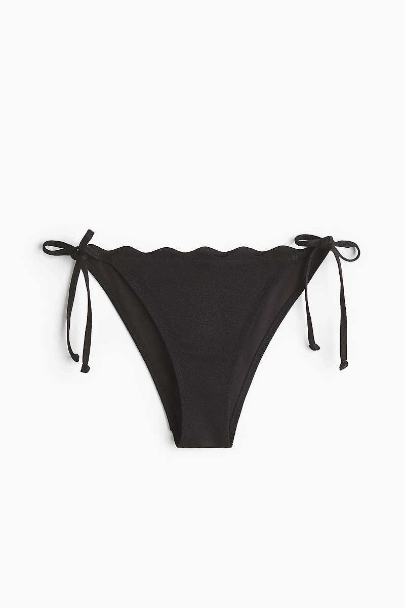 Culotte de bikini audacieuse Tanga à nouer