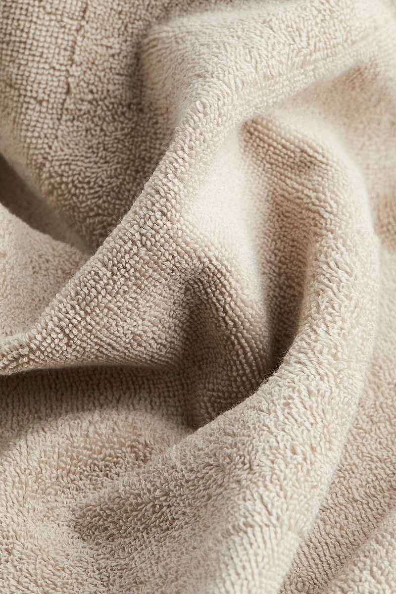 Serviette de bain en coton éponge