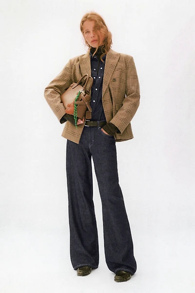 Feather Soft Wide Regular Jeans