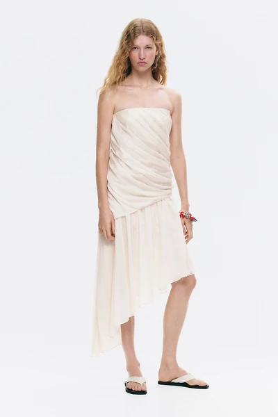 Robe bandeau à effet drapé